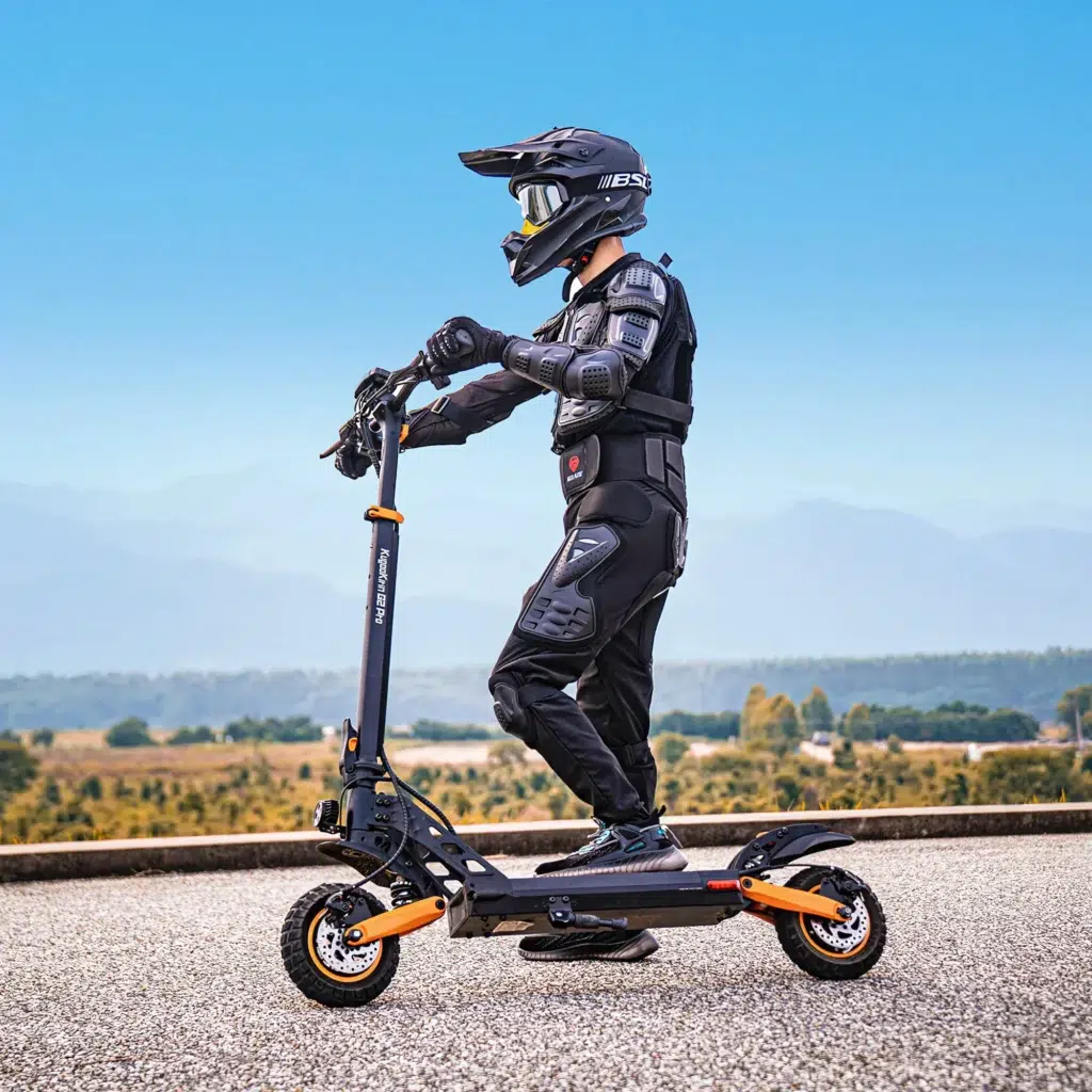Kukirin G2 Series Review: Which Electric Scooter Should You Buy? 1 KuKirin G2 PRO elektricni skiro promo