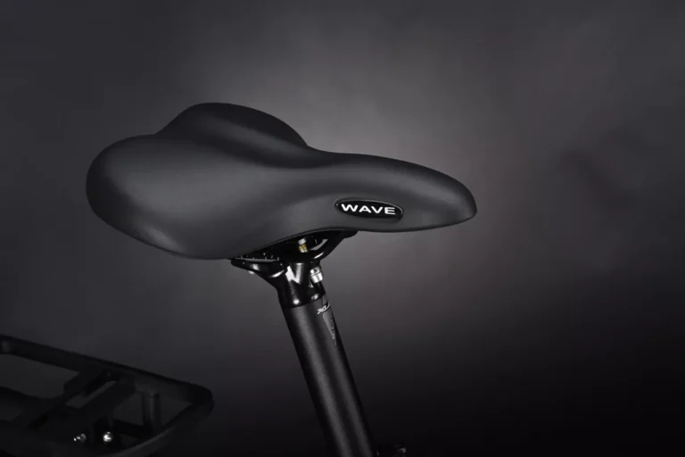 Haibike Trekking 3 Electric Bike 9 Haibike Trekking 3 saddle