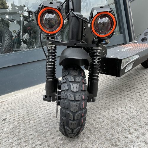 About Us 33 IMG_5404