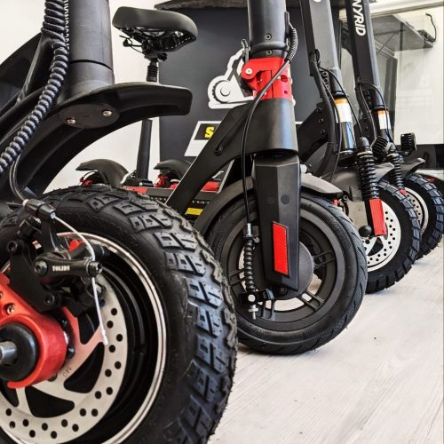 About Us 17 Online range of Electric Scooters